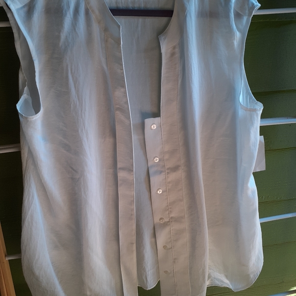 Blouse - Picture 1 of 2